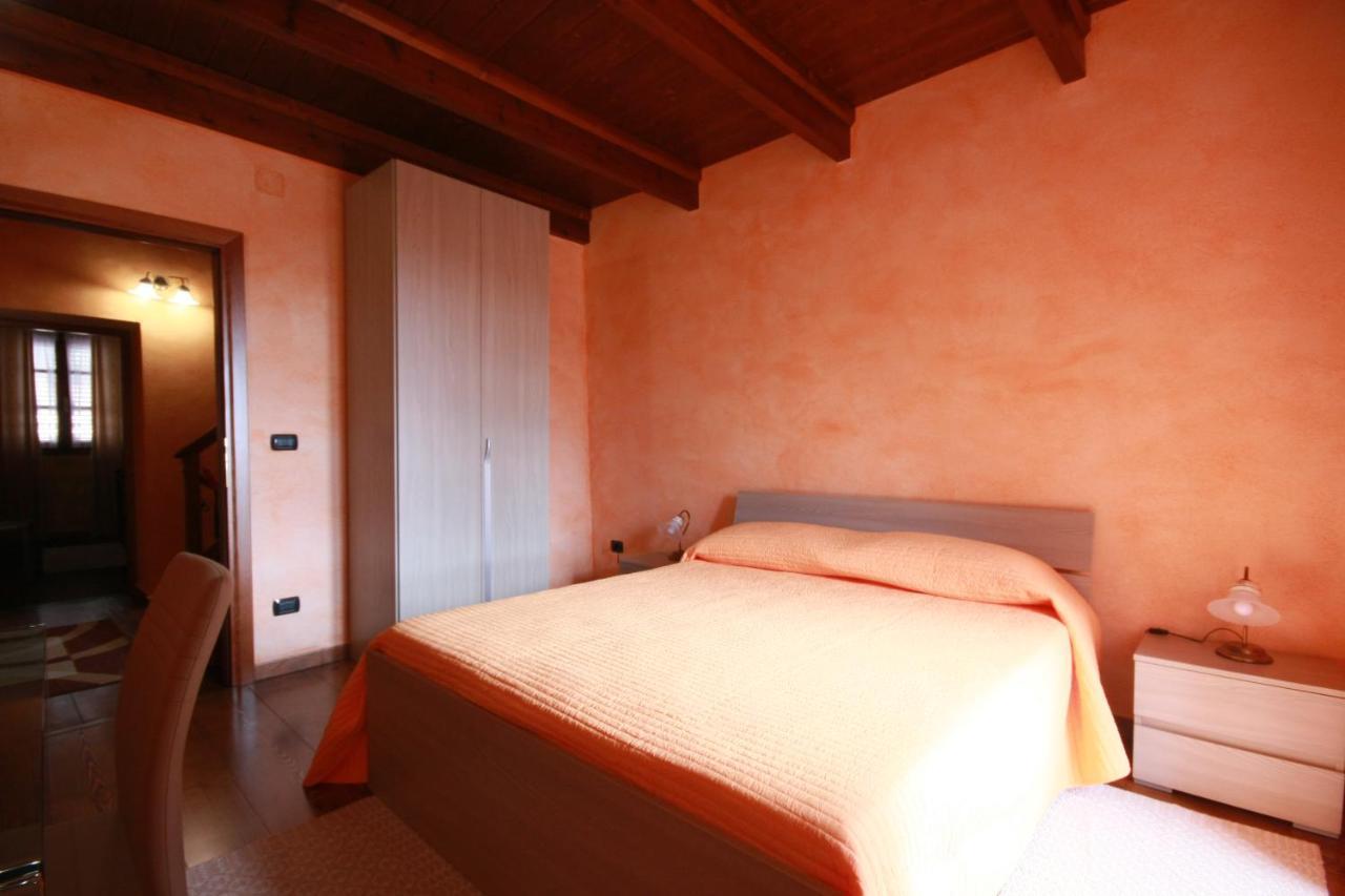 B&B Linu Ruiu Santu Lussurgiu Exteriör bild